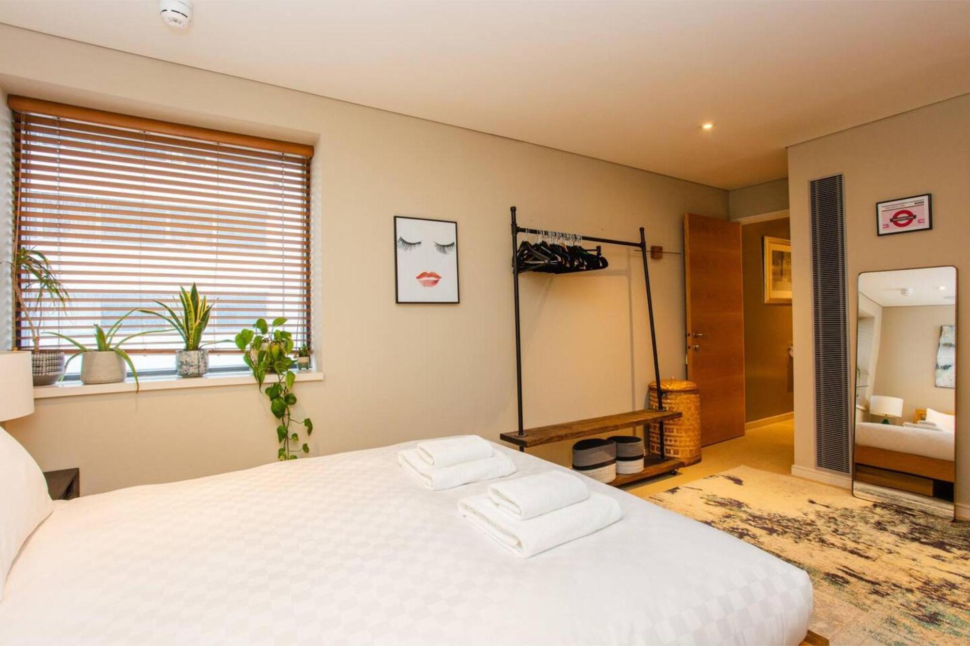 Modern 3 Bedroom Apartment In Paddington London Luaran gambar
